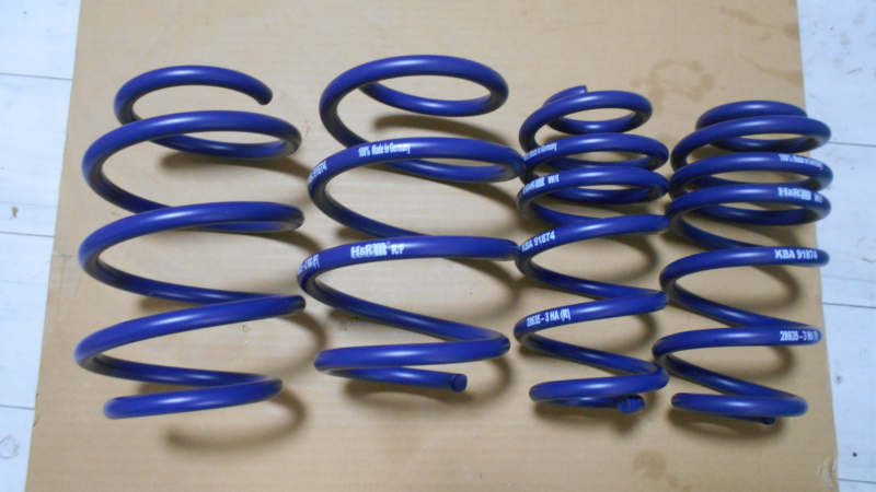 BMW F70 M135 4WD用 24－ 28635－13 ダウンサス 1シリーズ用